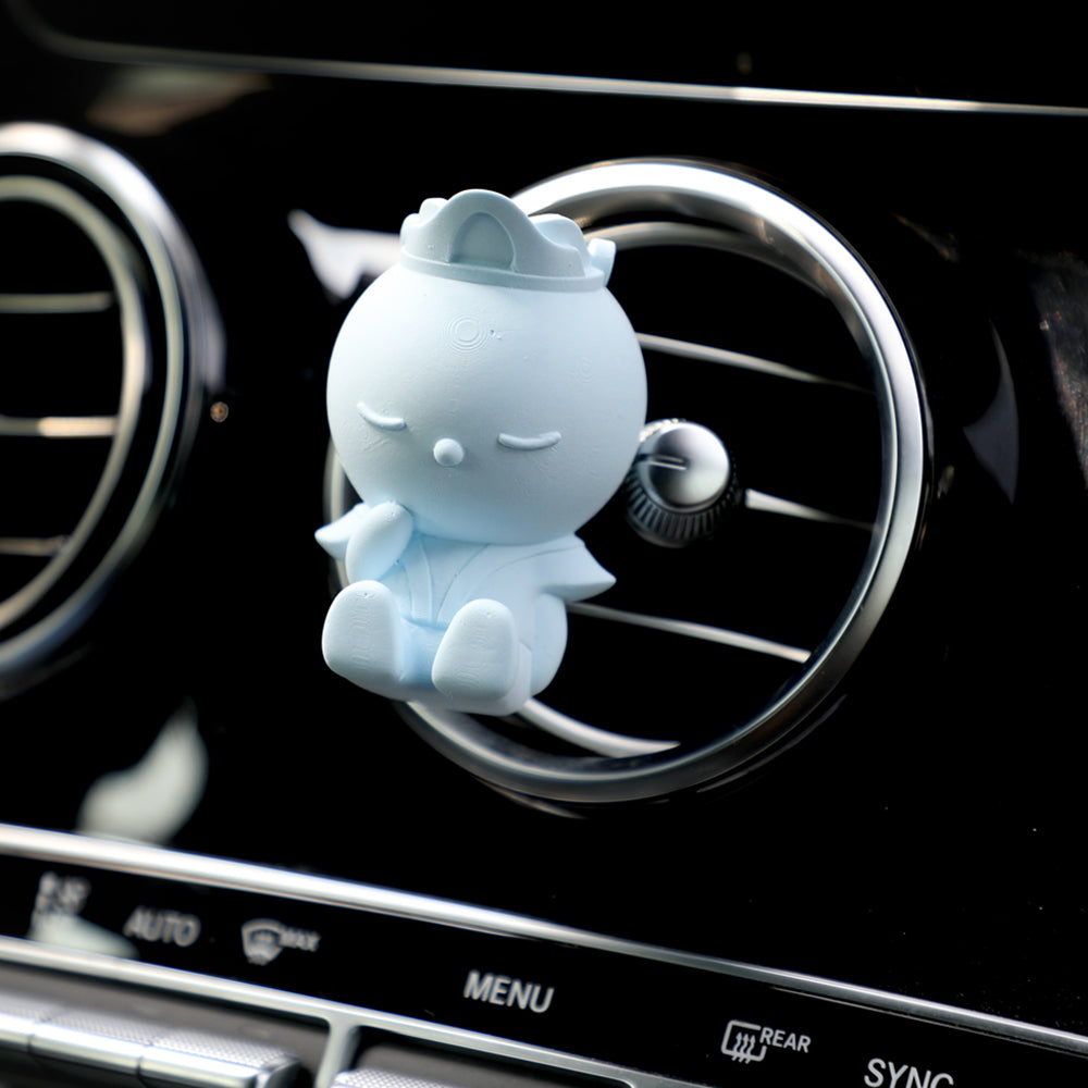 ** [Tradition] "Pensive Bodhisattva" Car Diffuser