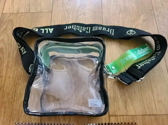 [번장 수동결제] DreamCatcher - DreamCatcher x NeoGen Bag + Photo Set