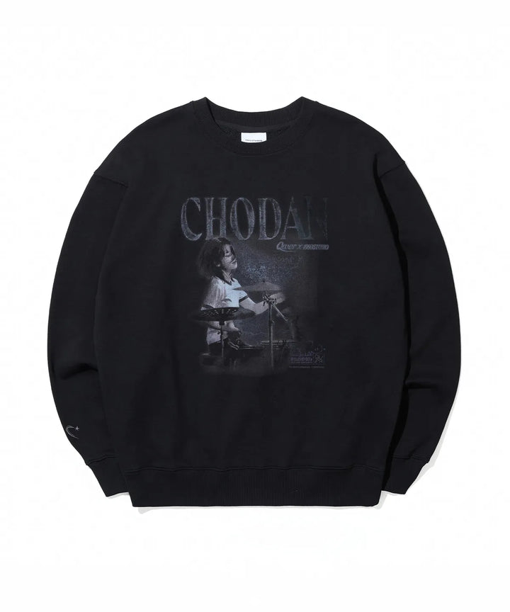 **QWER -Chodan Vintage Graphic Sweatshirt_Black