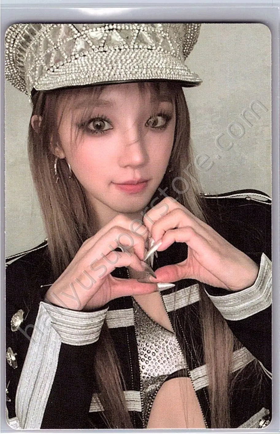 i-dle - Yuqi - 2 album photocard jewel case version non-selfie
