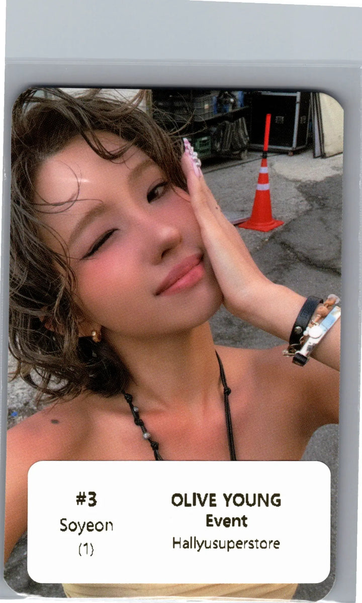 I-DLE "We made" - Olive Young Event Photocard [26.07.07]