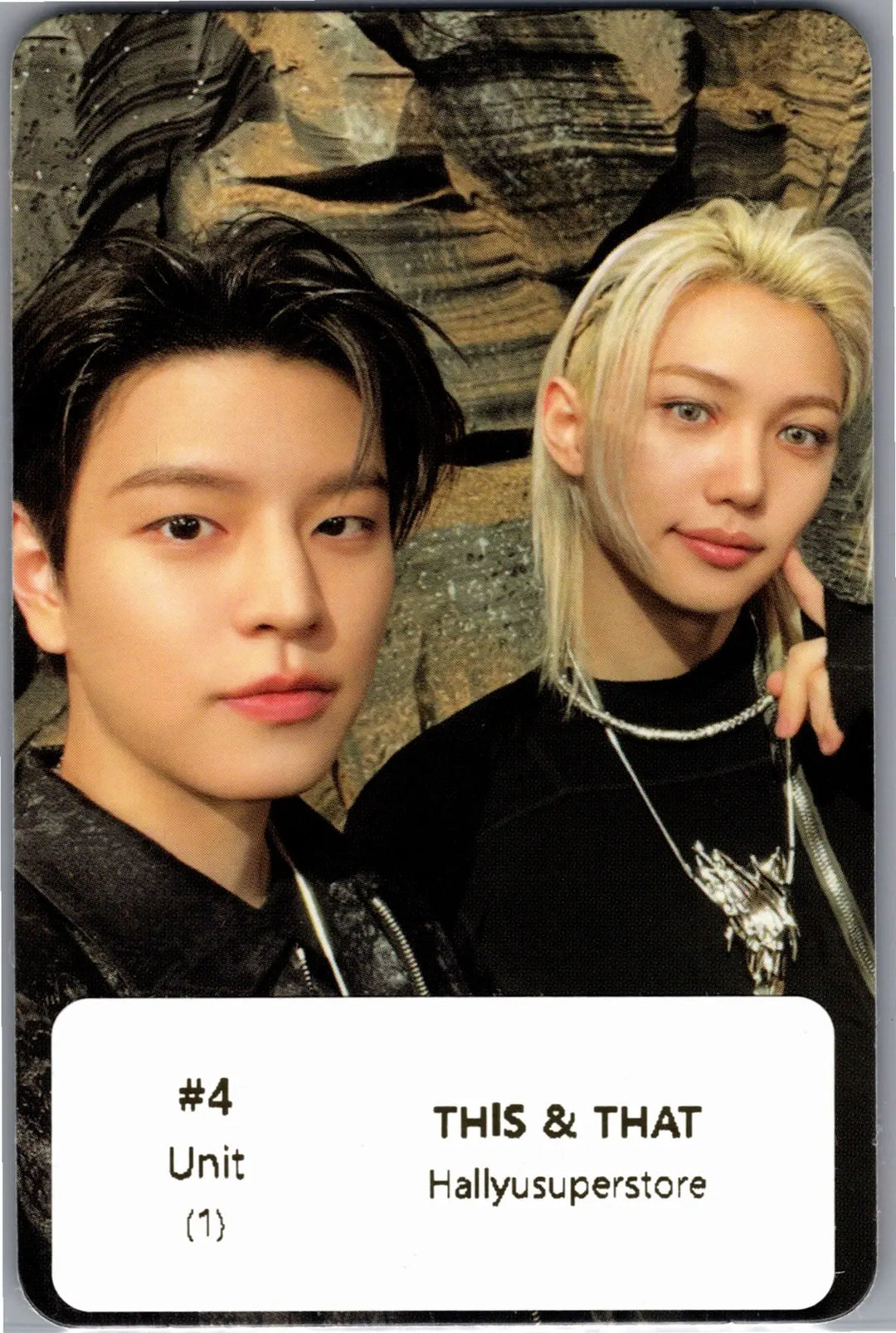 Stray Kids "THIS &amp; THAT" - Official Photocard (Photobook Ver.) (2) [26.08.10]