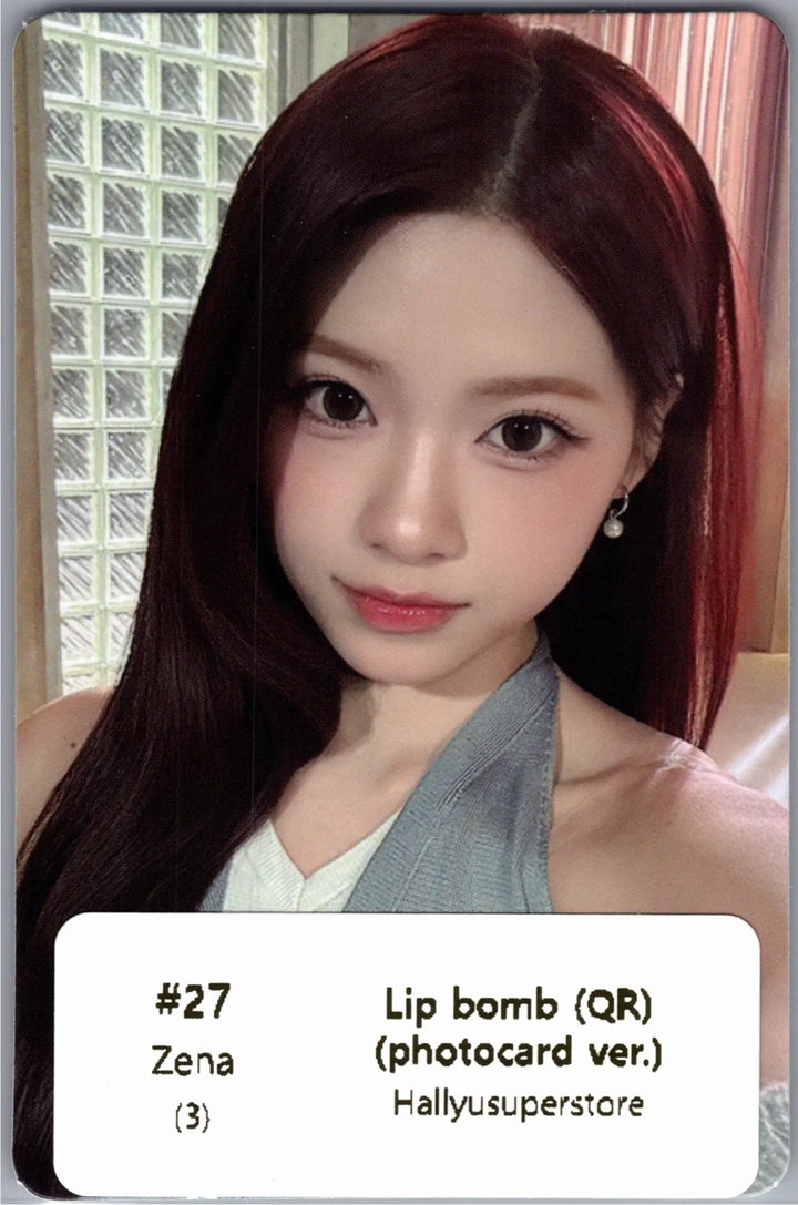 RESCENE "Lip bomb" - Official Photocard (QR)(Photocard Ver.) [26.07.24]