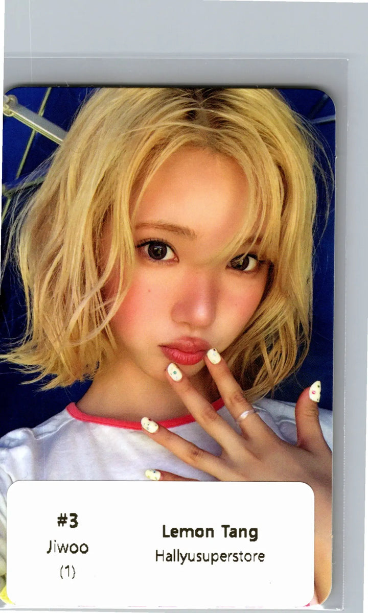 Hearts2Hearts "Lemon Tang" - Official Photocard [26.06.24]