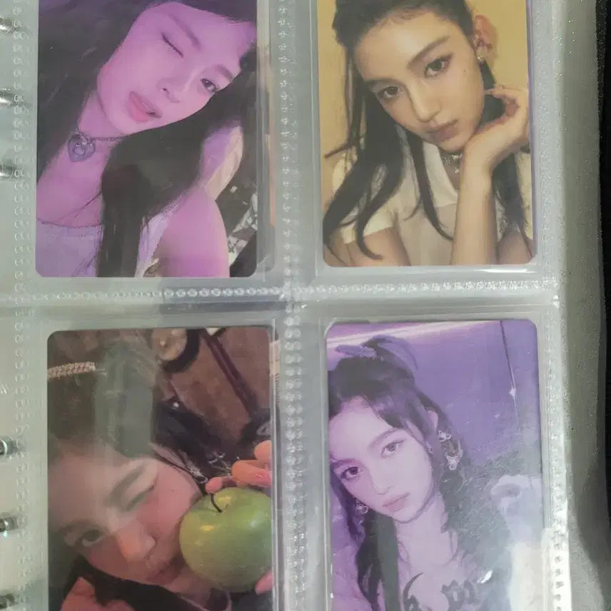 뉴진스포카팔아요 (뒷장있어요)
