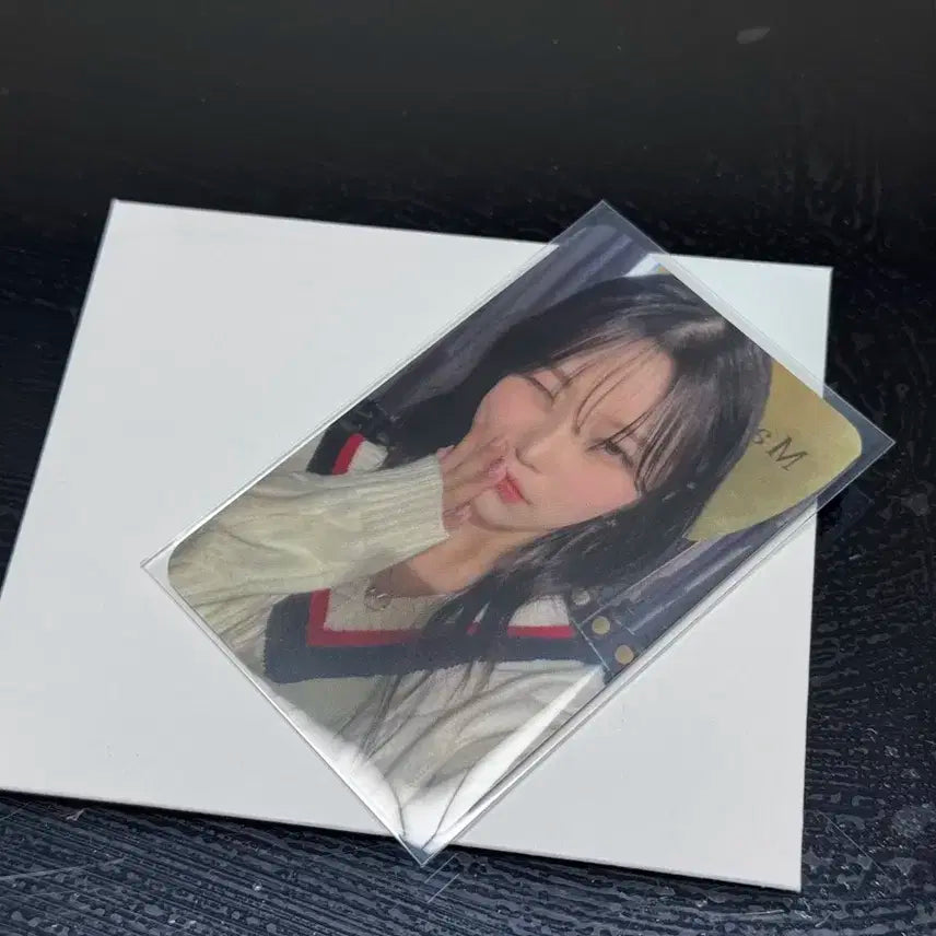 프로미스나인 백지헌 메종21g 포카팝니다