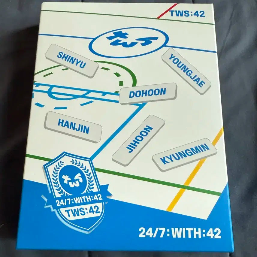 투어스tws 1기 42 팬클럽 키트 판매합니다.