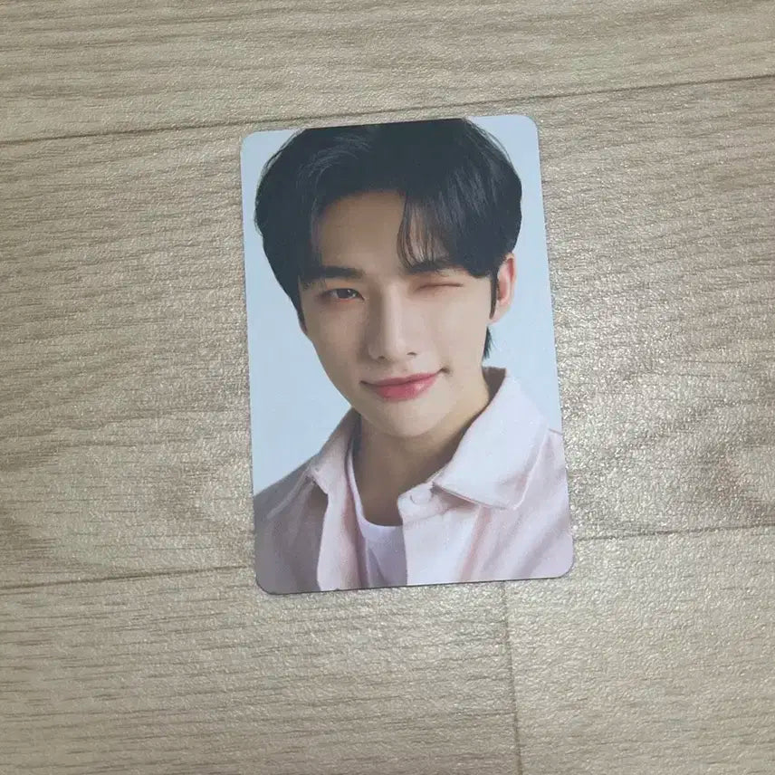네시픽 스트레이키즈 현진 포카 양면