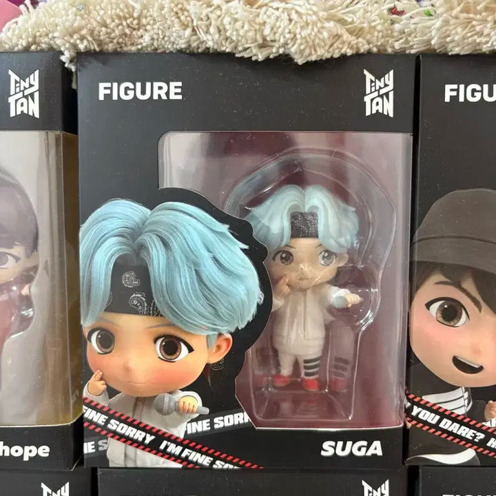 방탄 피규어 택포