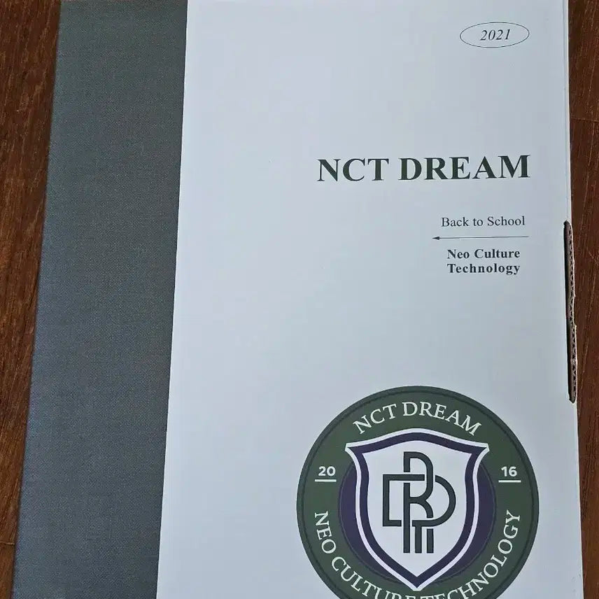 엔시티드림 백투스쿨 스쿨키트 런쥔