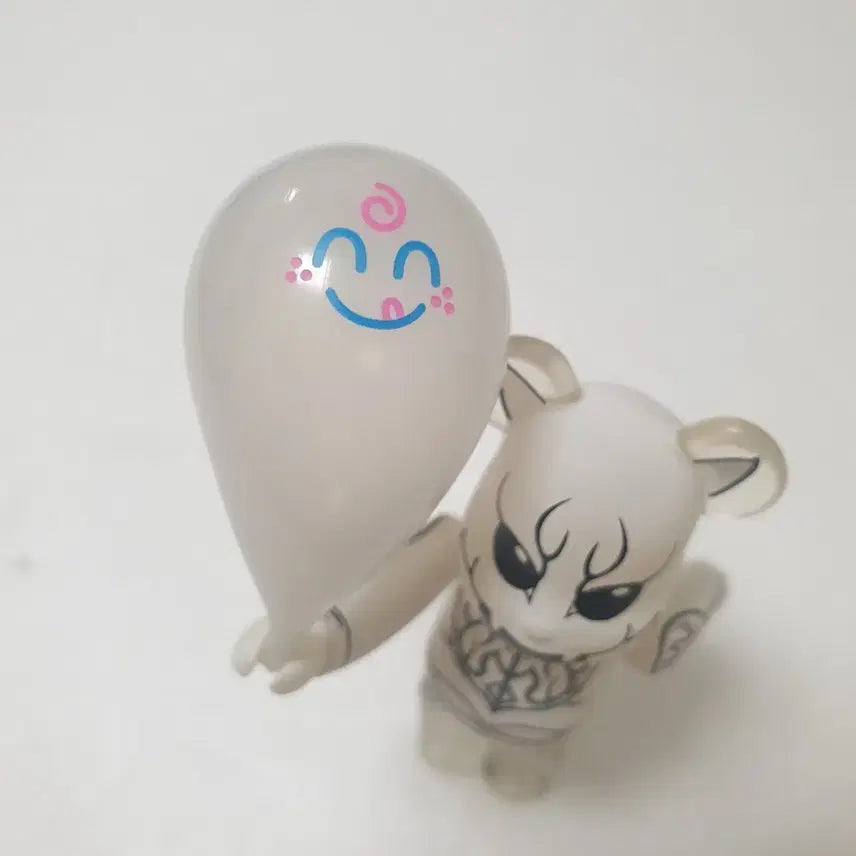 버블펀 하양/베어브릭 소품