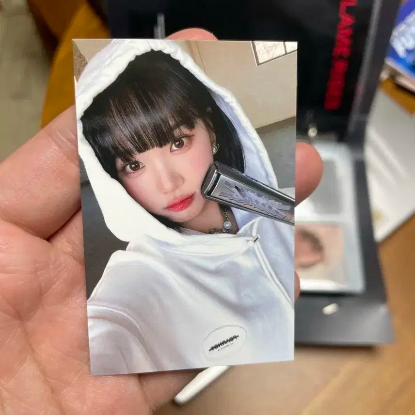 르세라핌 채원 팬미팅 피어나존 포카(23년 피어나다)