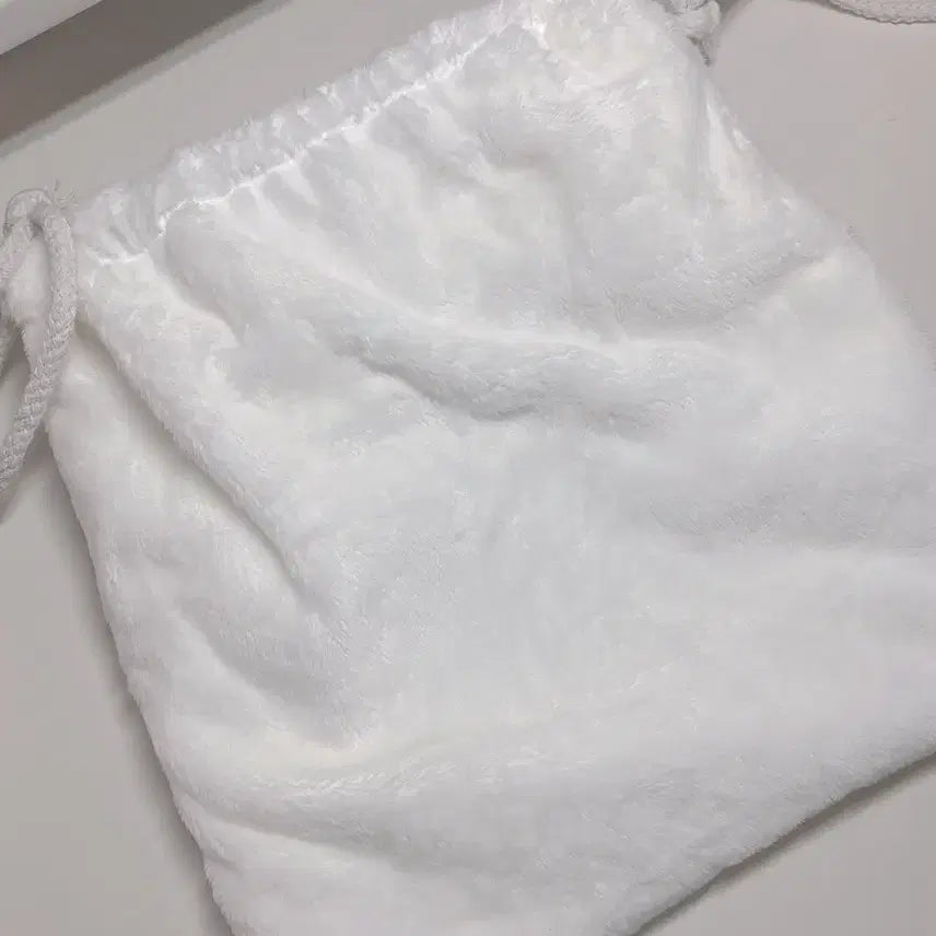 최최최종 가격)버니녕 파우치 판매합니다!