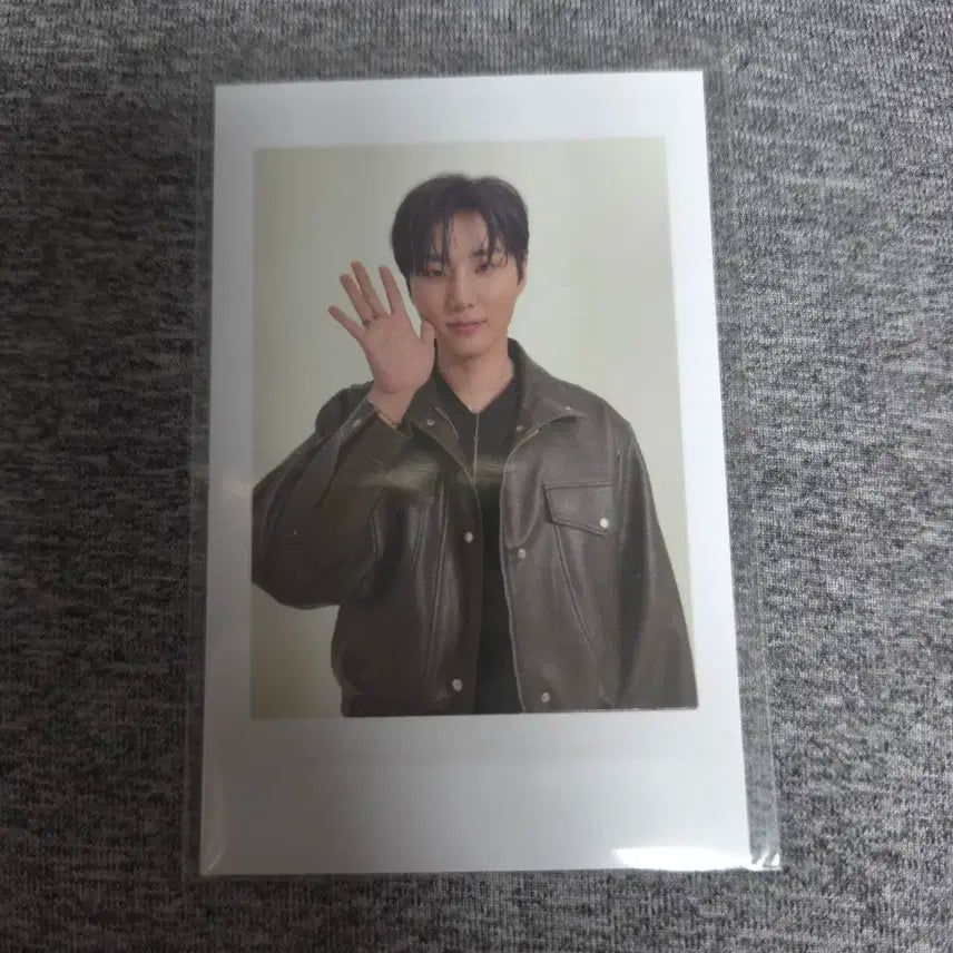 데이식스 포에버영 서울 피날레 4만원 엠디 포카 - 영현 손바닥