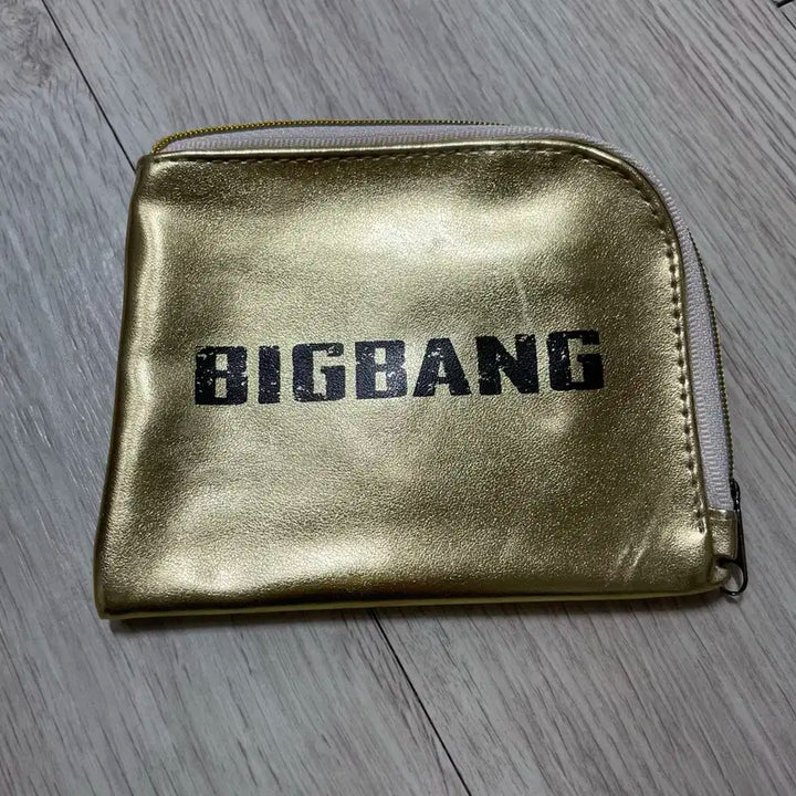 일본 VIP 공식 굿즈 멀티 파우치 지갑