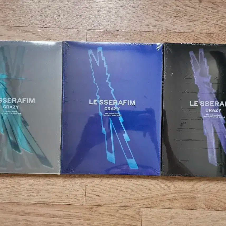 르세라핌 크레이지 미개봉 앨범 일괄