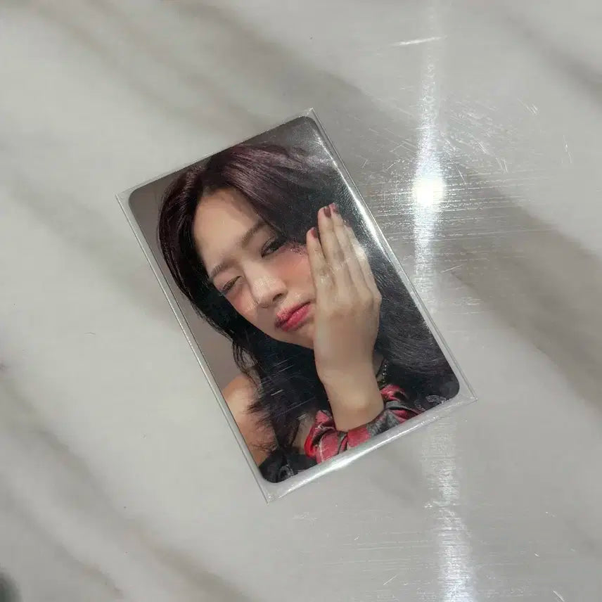 아이브 안유진 애플뮤직 포카 판매합니다