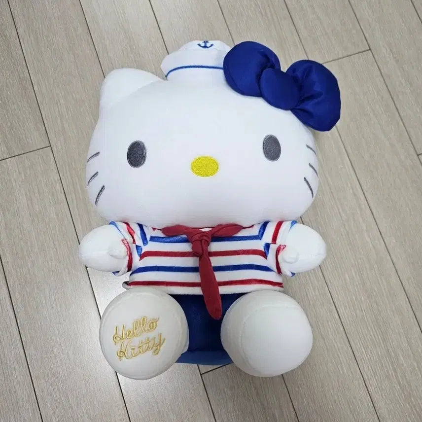 헬로키티 마린 중대형