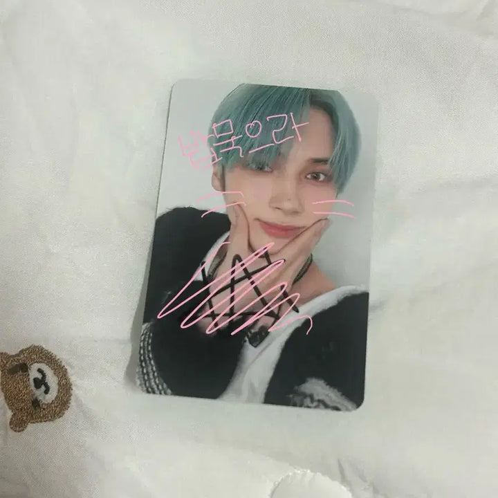 투바투 휴닝카이 아궁빵 믹스 싸인포카 양도합니다