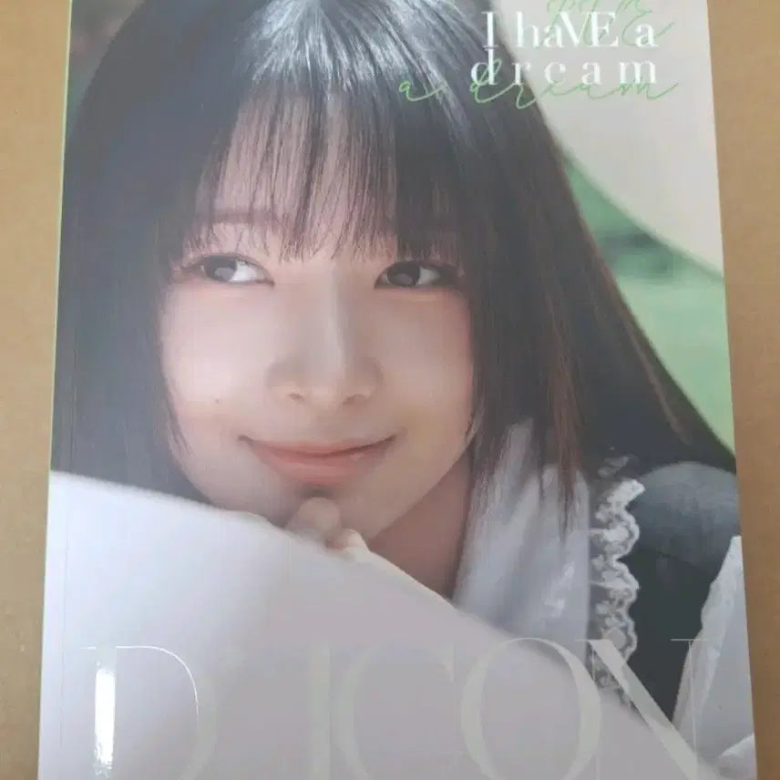 아이브 레이 디아이콘 A판매해요!/시세킹위드뮤사웨럭드분철일레븐마인얼빡싸인