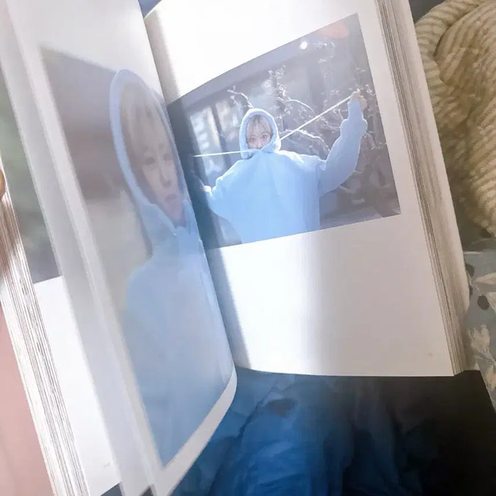 트와이스 dvd 백페이지 넘는 분량 씨디 액자사진 포함 거의 새것