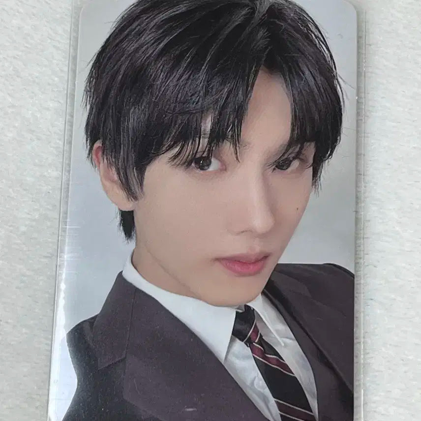 엔시티존 회사원 카드 지성