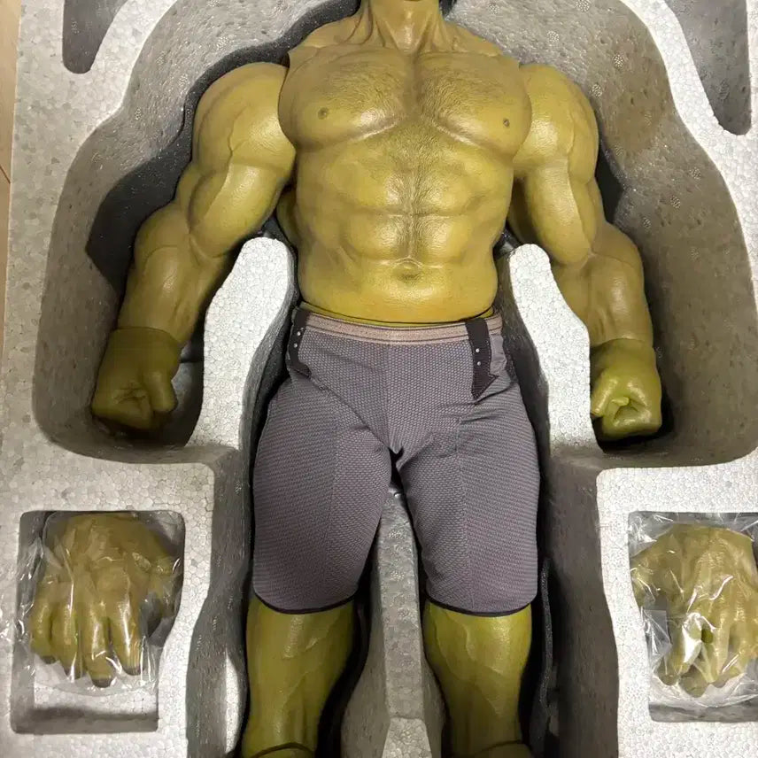 (떨이)핫토이 AOU 헐크 디럭스 약하자