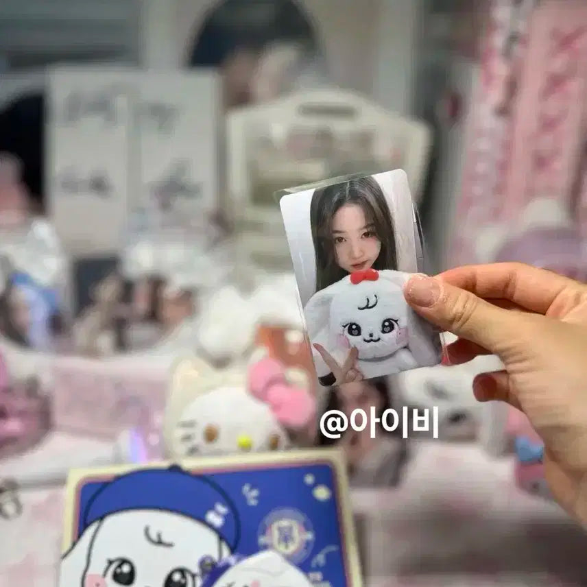 아이브 스쿨 팝업 30cm 체리 인형 + 포카