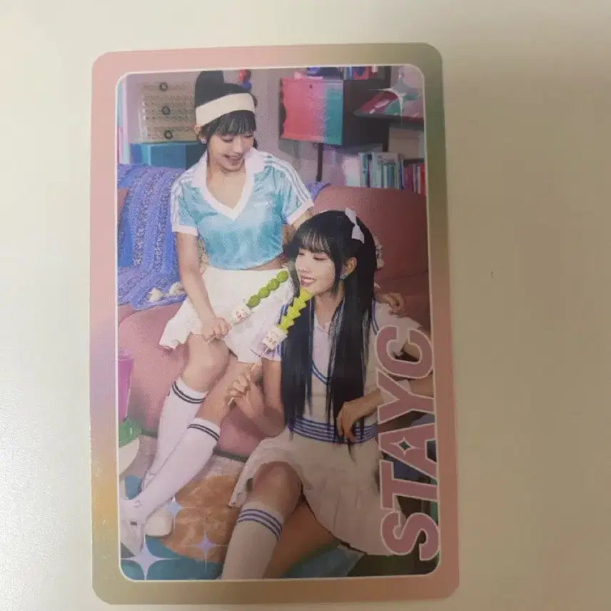 스테이씨 왕가탕후루 수민 윤 포카