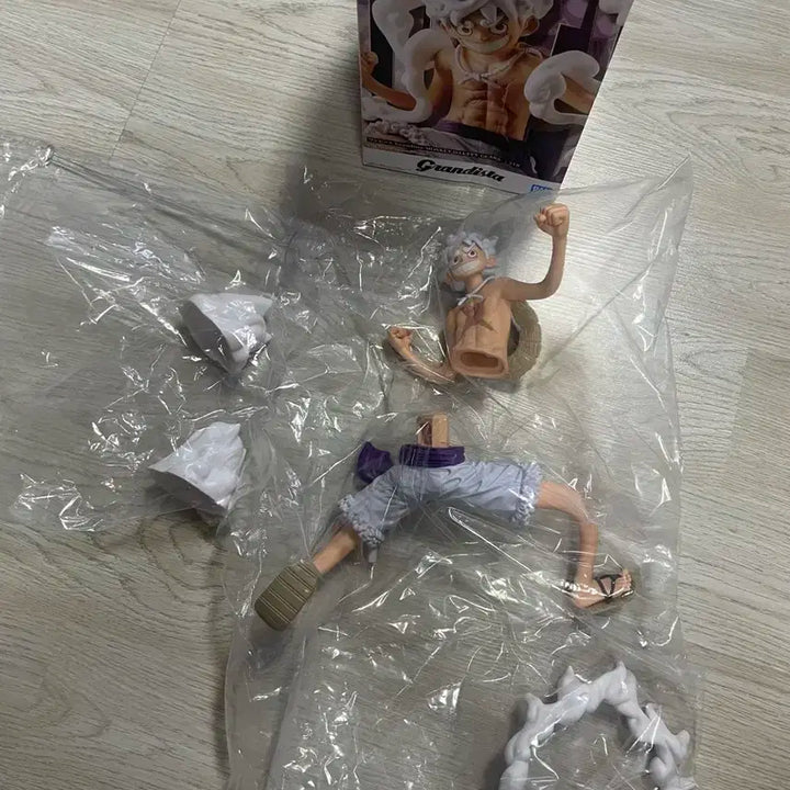 [새상품] Grandista 루피 GEAR5 피규어