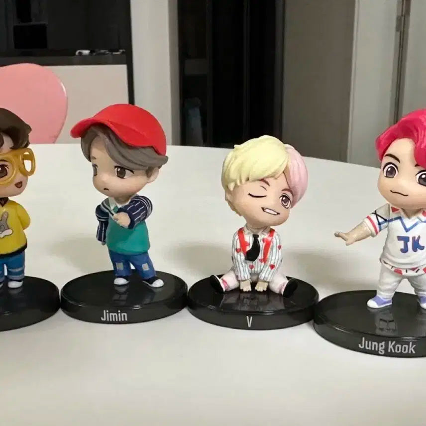 정품 마텔 방탄소년단 BTS 피규어 7개 일괄