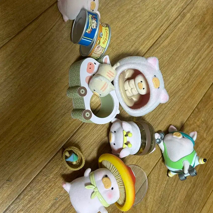 루루더피기 돼지 피규어 일괄판매