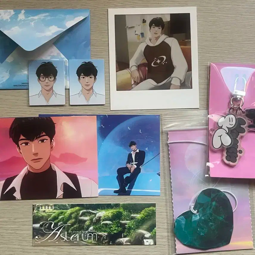 플레이브 유하민 포카 키링 굿즈 일괄