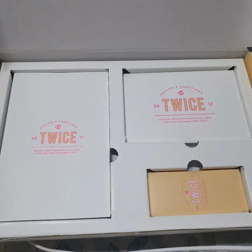 (일괄) 트와이스 달력 그리팅 ( 2017, 2018 )