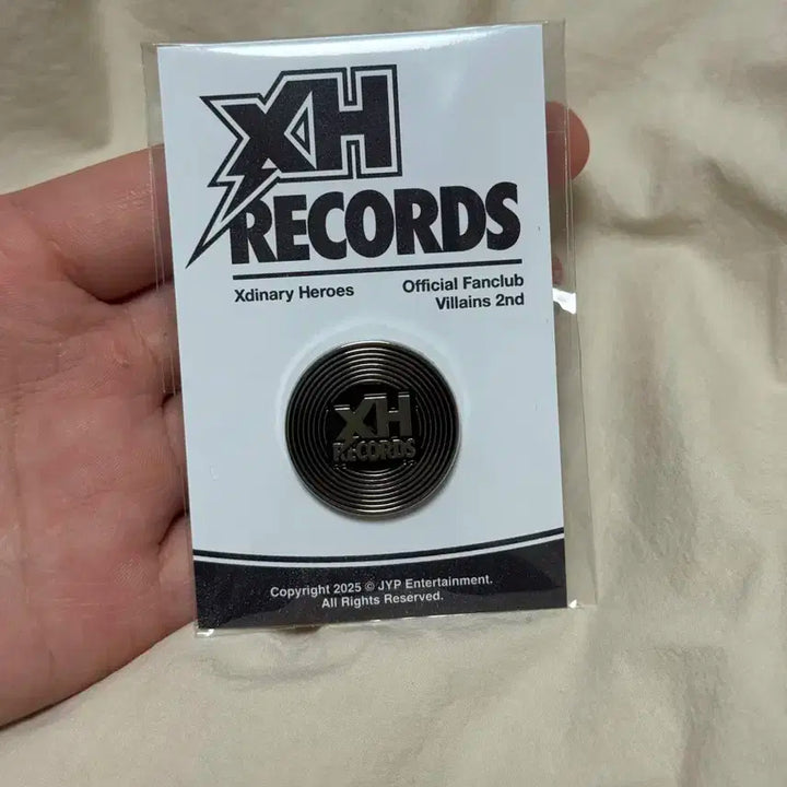 엑스디너리 히어로즈 엑디즈 2기 빌런즈 키트 뱃지 굿즈 엠디