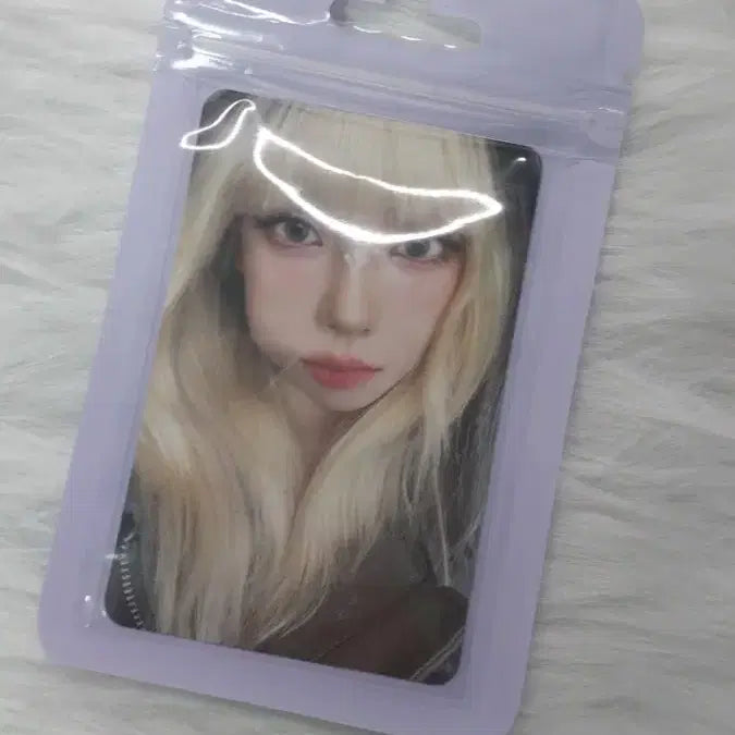 에스파 카리나 포카