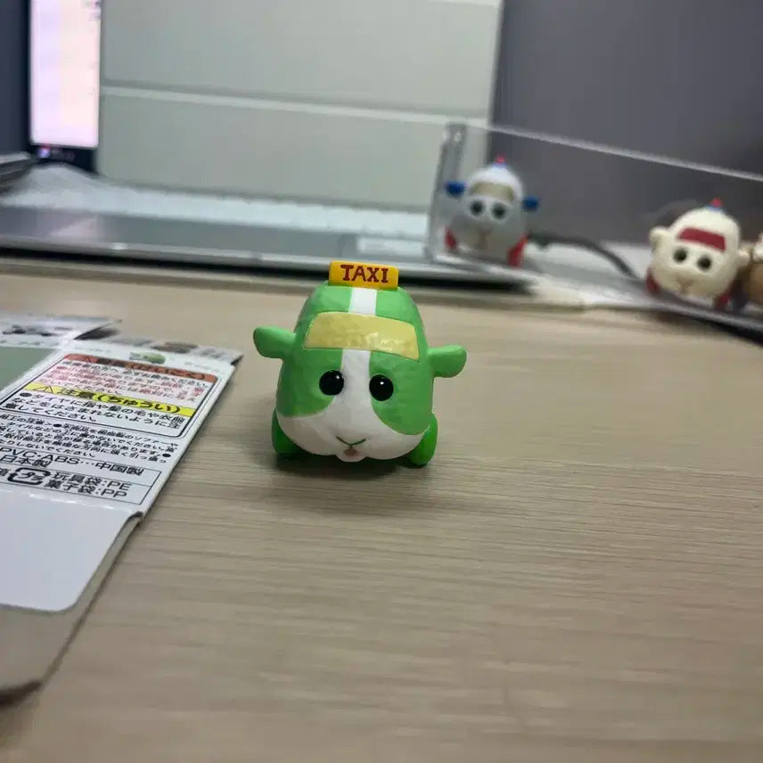 모루카 코로코로프렌즈 피규어 택시