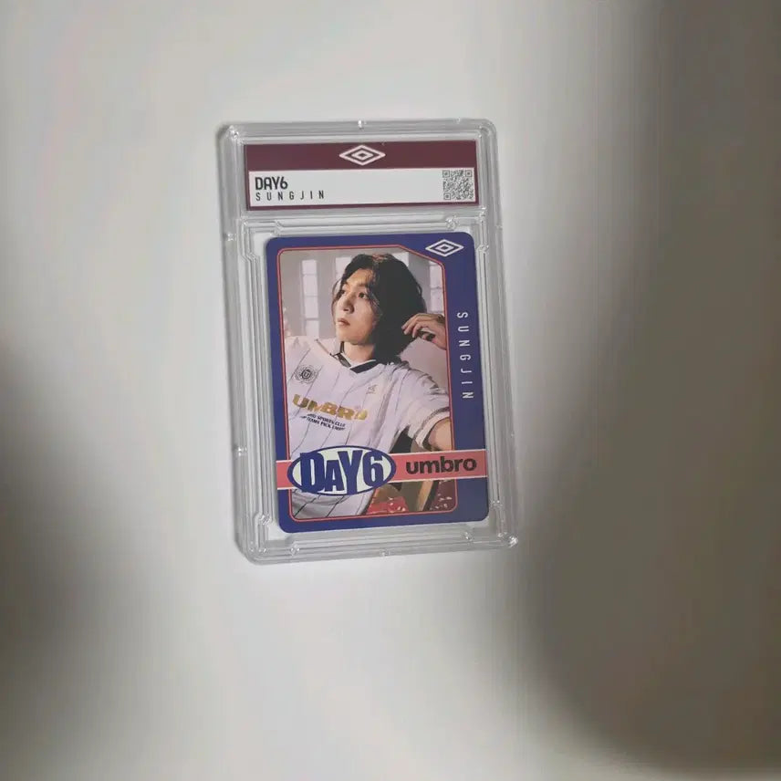 데이식스 엄브로 성진 포카