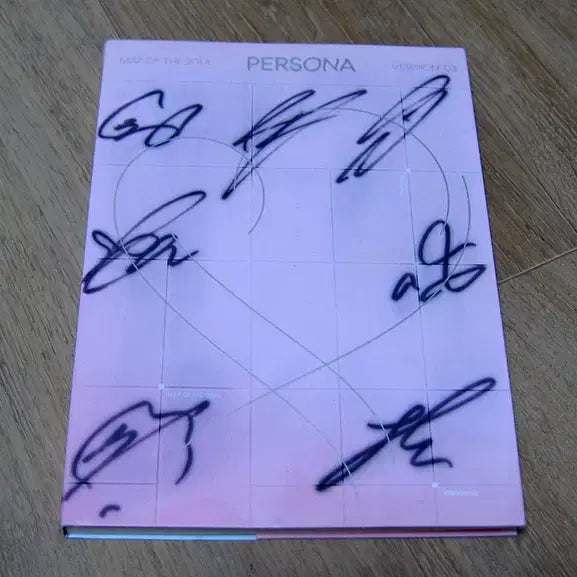 방탄소년단 ( BTS ) 친필싸인 CD : Persona ( Ver.3)