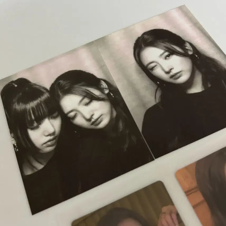 MEOVV 미야오 포카 안나 수인