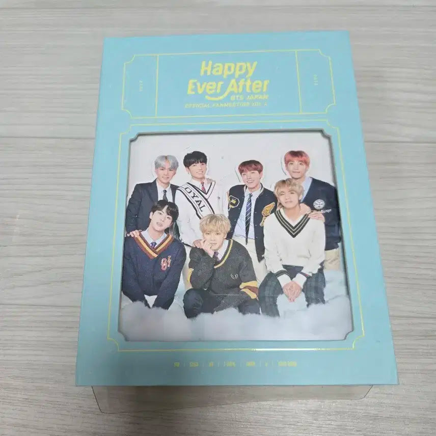 방탄소년단 bts 4기 일본 팬미팅 DVD 판매합니다.(포카X)
