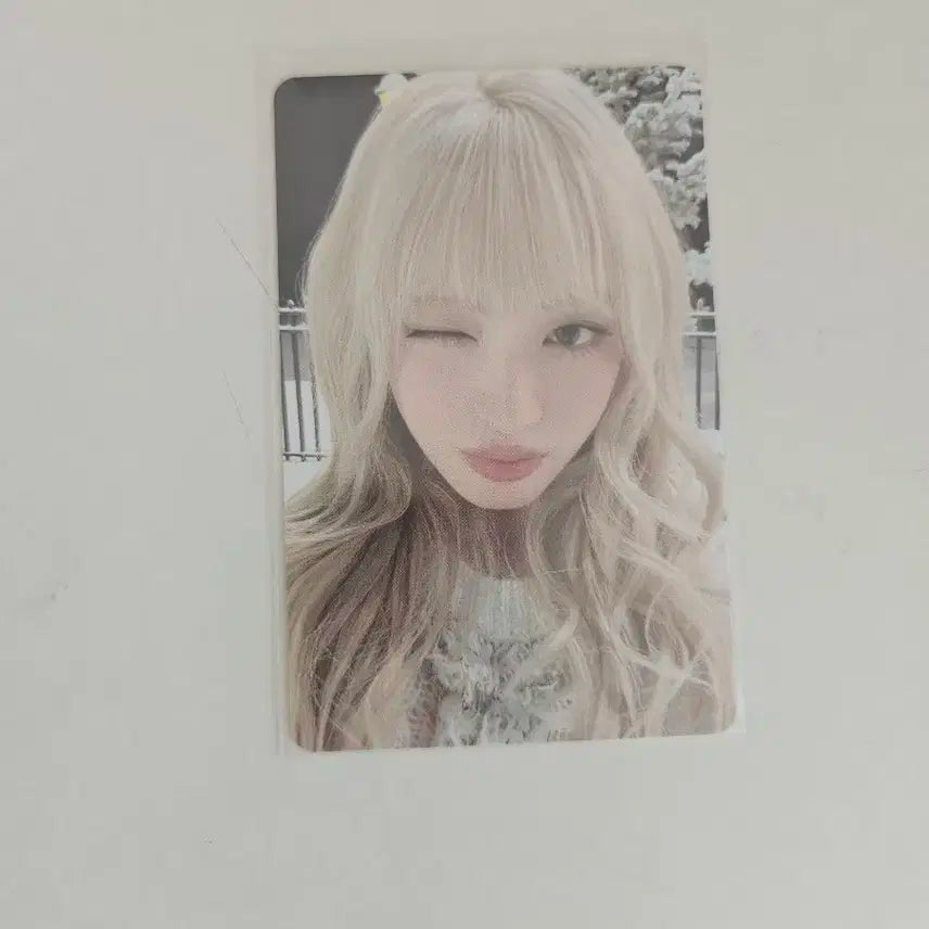 아이브 엠파시 리즈 포카 팔아요