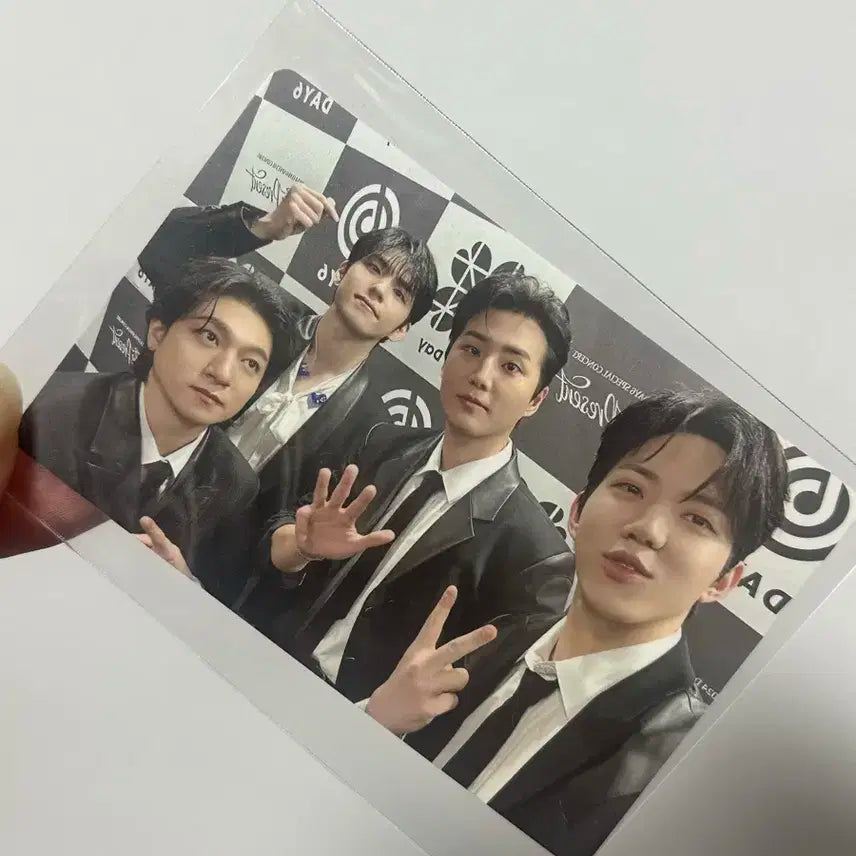 데이식스 클콘 포토북 단체 포카 양도