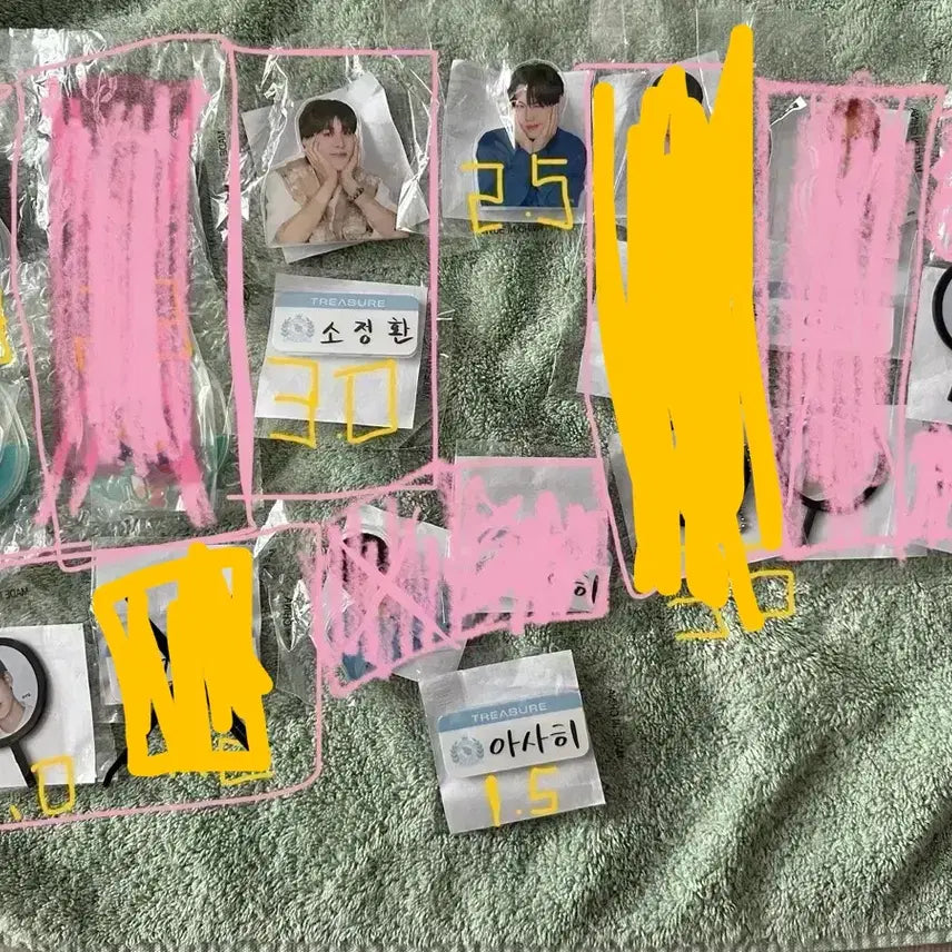 트레저 옐로우 일본팬콘  캡슐토이 플레저