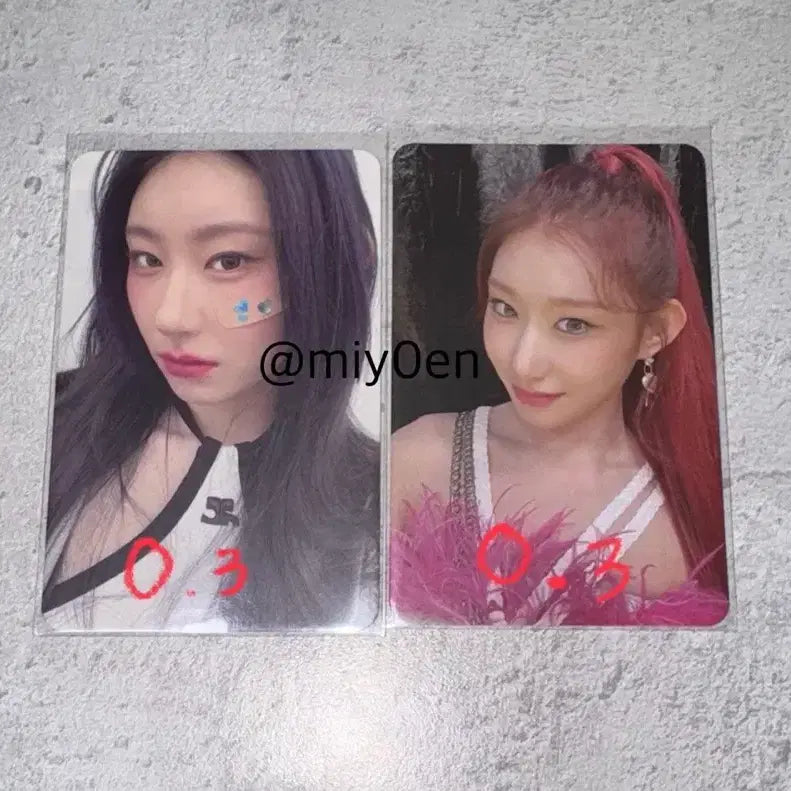 채령 포카