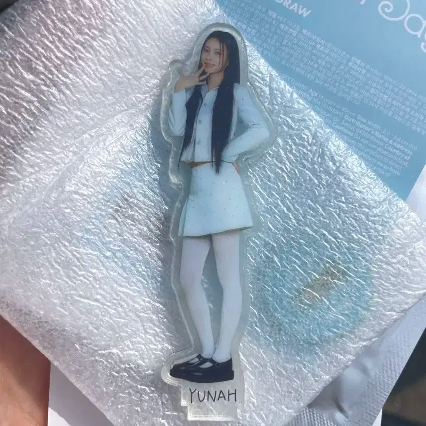 아일릿 팬콘 팬 콘서트 윤아 럭키드로우 럭드 아크릴 스탠드