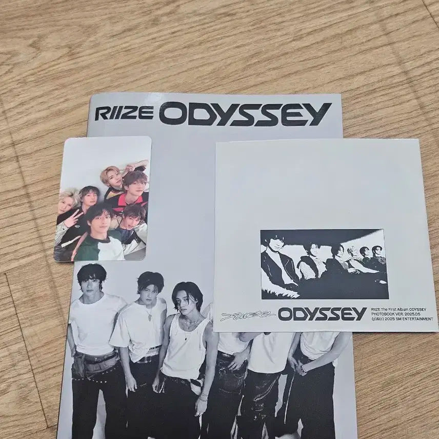 라이즈 오디세이 개봉앨범 단체(포카포함)