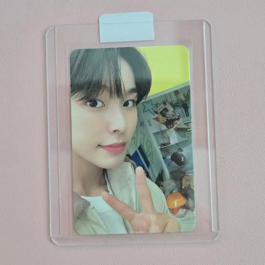 엔시티위시  리쿠 위츄쿠션 포카 판매합니다.