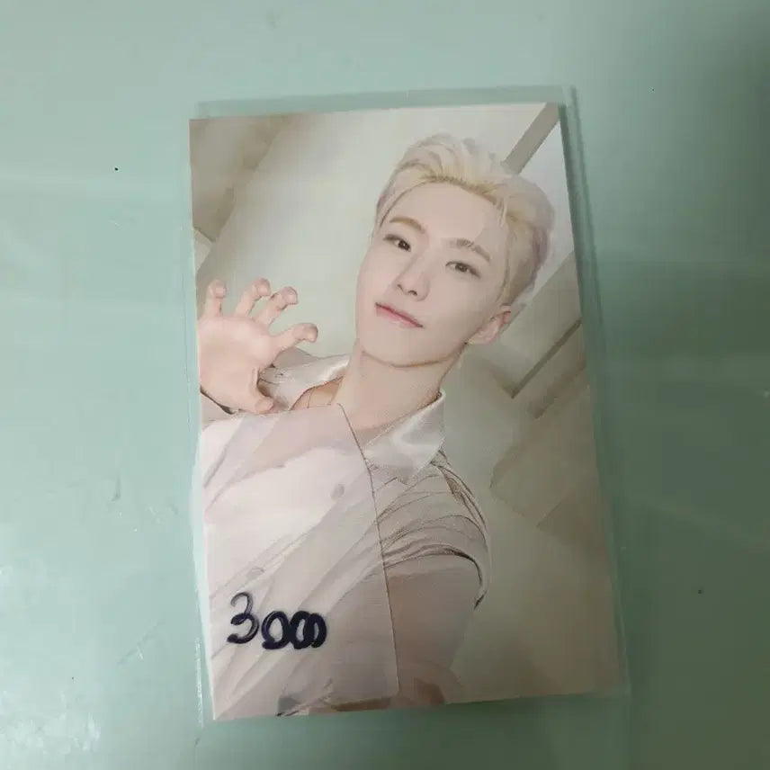 세븐틴 호시 엠디 포카 판매합니다