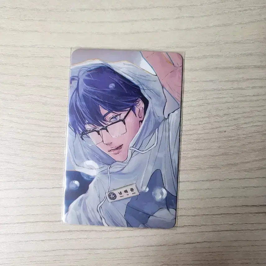 플레이브 데뷔1주년 비공굿 포카